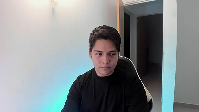 Asta_YunoXXX Show Webcam