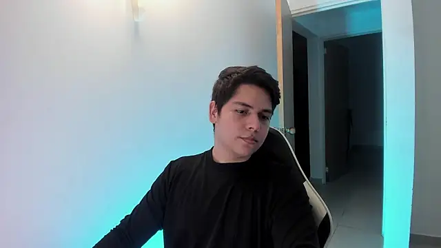عرض كام Asta_YunoXXX