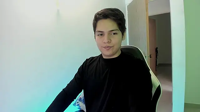عرض كام Asta_YunoXXX