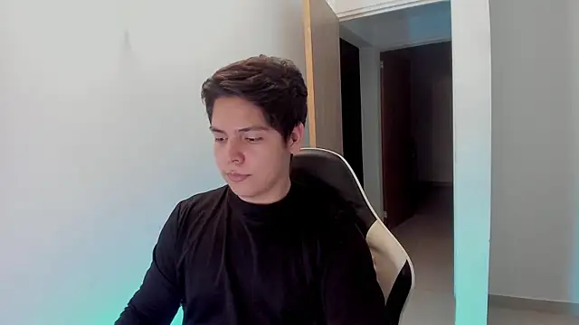 عرض كام Asta_YunoXXX