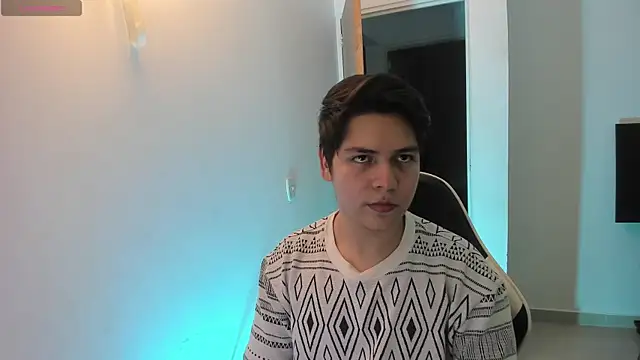عرض كام Asta_YunoXXX
