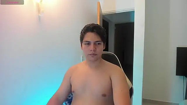 Webkamerová show Asta_YunoXXX