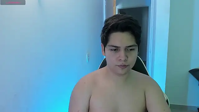 Asta_YunoXXX Show Webcam