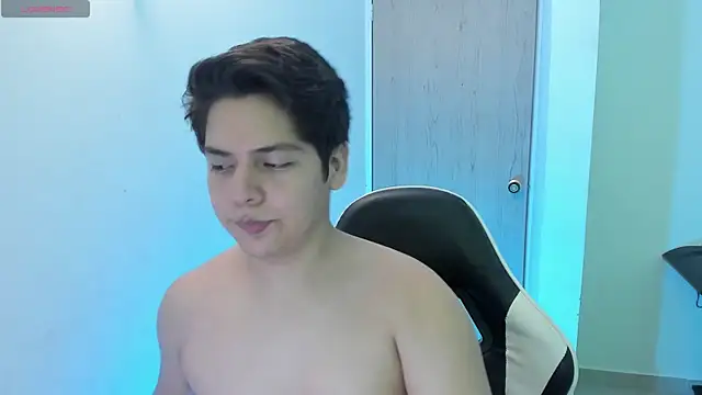 Asta_YunoXXX Pertunjukan Webcam