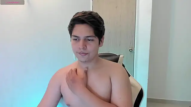 Asta_YunoXXX Pertunjukan Webcam