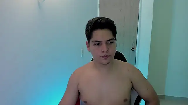 Webkamerová show Asta_YunoXXX
