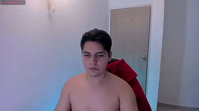 Show modela Asta_YunoXXX na web-kameri