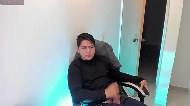 Asta_YunoXXX Show Webcam