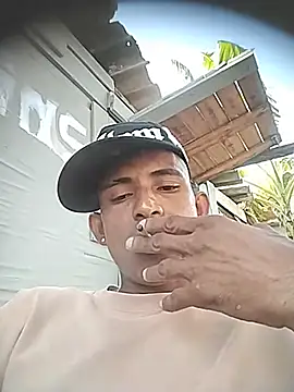 Pertunjukan Kamera Web WeddingKhanate