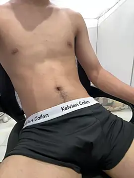 xiao_men 在線直播表演