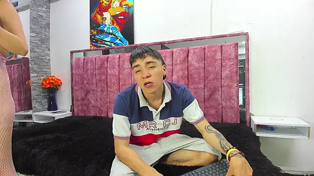 lucy_78_sweet Pertunjukan Webcam