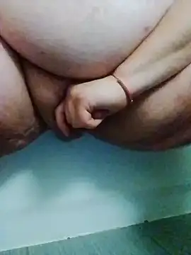 cloudyogdaddy_lilbelle's Webcam Show