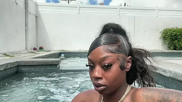 Webkamerová show sevynsexysinss