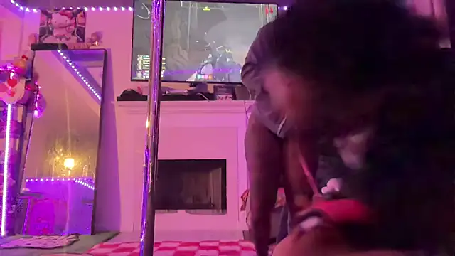 sevynsexysinss' Webcam Show
