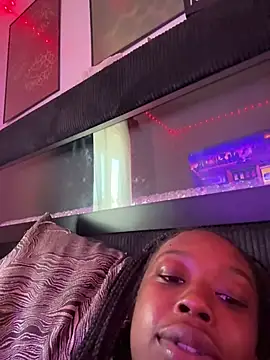 Pokazy przed kamerką – sevynsexysinss