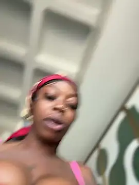 sevynsexysinss Show in webcam