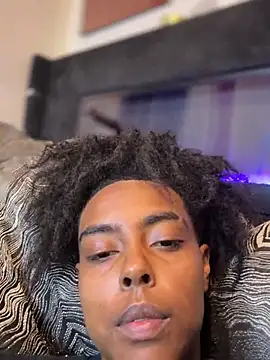 sevynsexysinss: διαδικτυακό σόου στην κάμερα