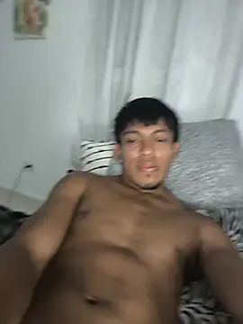 santinaughty Show Webcam