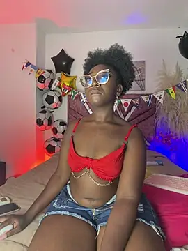 ZahhyFrequency Adlı Modelin Canlı XXX Sohbeti