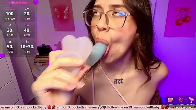 Sampuckettbaby's Live XXX Chat