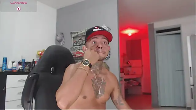 CHANG_QIAAN's Webcam Show