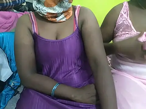 tamil_sumathi Webcam Show