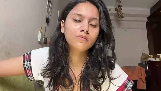 Naira_fit ওয়েবক্যাম শো