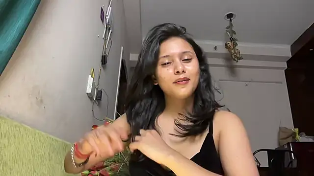 Naira_fit's Webcam Show