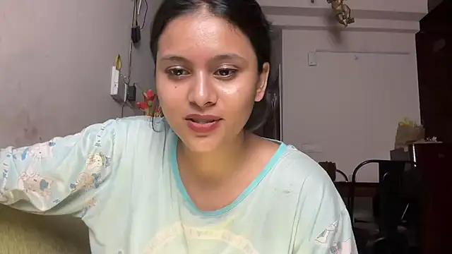 Naira_fit Adlı Modelin Web Kamerası Şovu