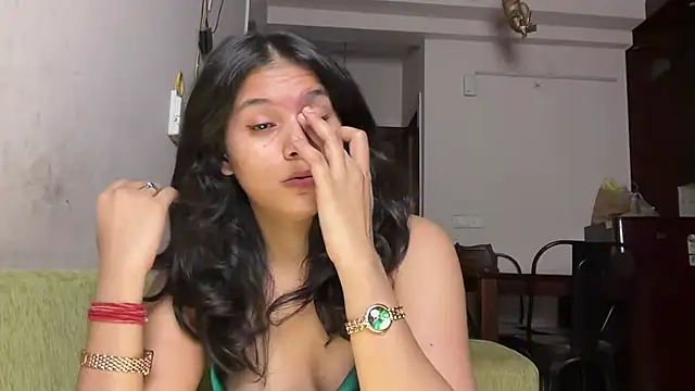 Naira_fit's Webcam Show