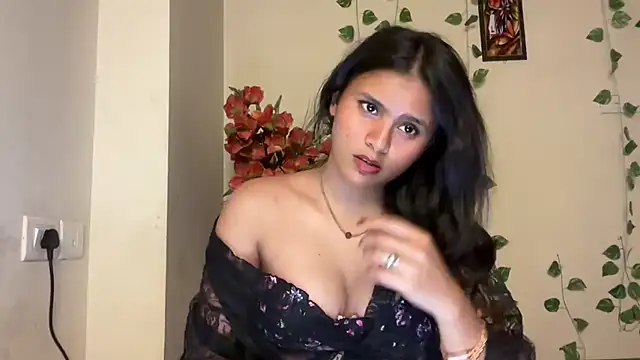 Show de Naira_fit na webcam