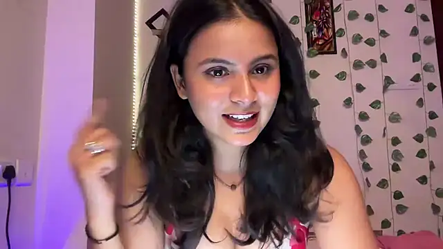 Chat XXX en directo de Naira_fit