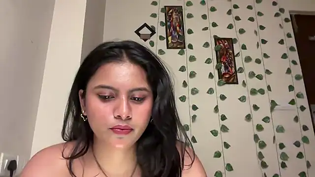 Naira_fit's Live XXX Chat