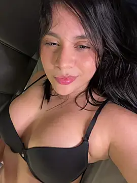 sarita_bibies19 Adlı Modelin Canlı XXX Sohbeti