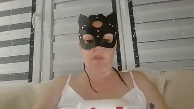 Chat XXX en directo de bellavelours