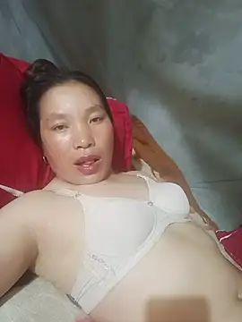 Czat XXX na żywo – Evelyn-n