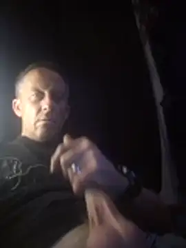 MrGuuDdick77 webkamerás műsora