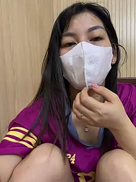 MintShow18's Webcam Show