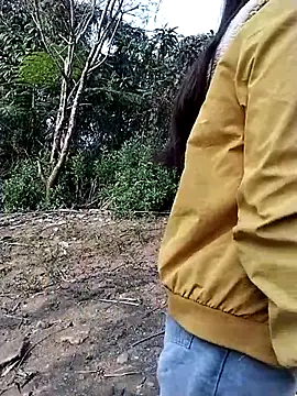 iam-eli Show in webcam