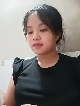 Pretty-haert 在線直播表演