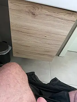 Pokazy przed kamerką – jungschwanz_25
