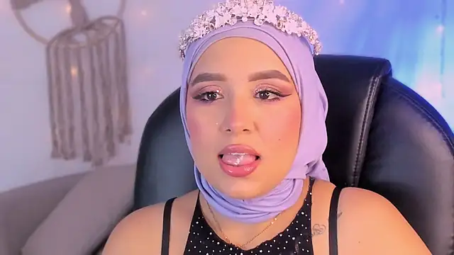 jazmin_x Adlı Modelin Web Kamerası Şovu