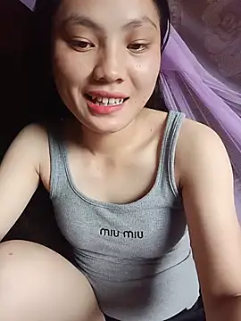 แชท XXX สดของ Hilary-123