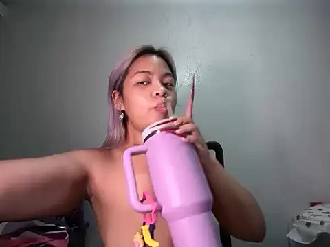 Tina_Slick's Webcam Show