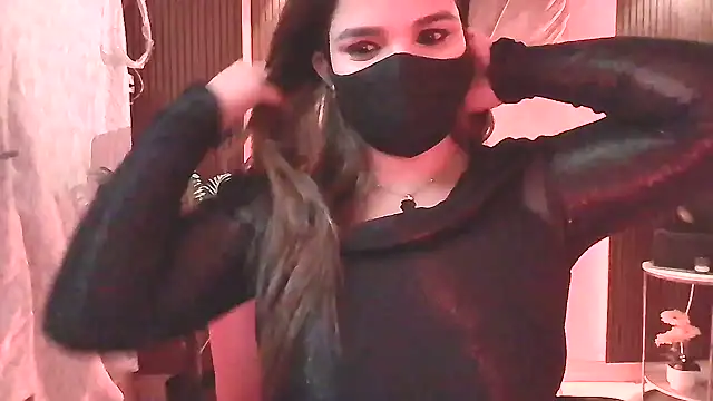 Prerna__ Adlı Modelin Canlı XXX Sohbeti