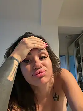 JustLora Webcam show