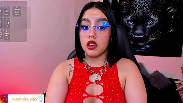 Nicolle_Ruizz's Live XXX Chat