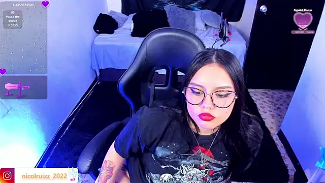 Nicolle_Ruizz: απευθείας συνομιλία ΧΧΧ
