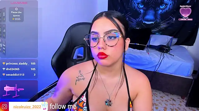 Czat XXX na żywo – Nicolle_Ruizz