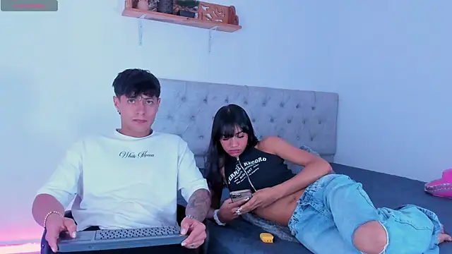 sara_marin18のウェブカメラショー